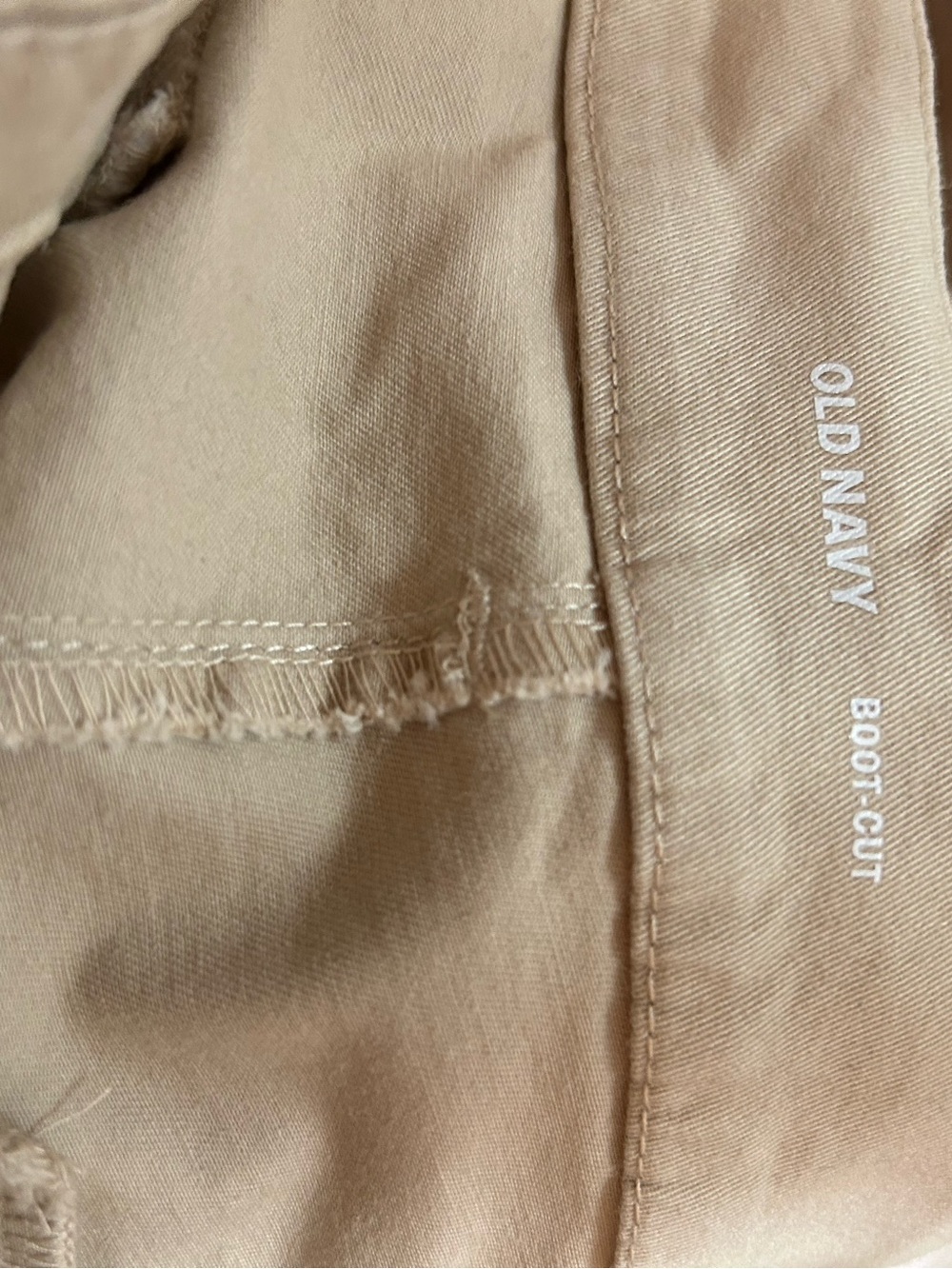 Old Navy Petite Pants in Light Khaki